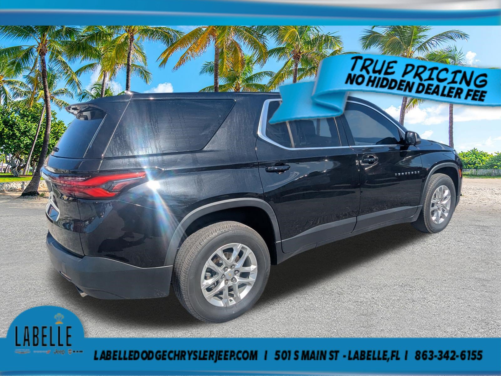 Used 2022 Chevrolet Traverse LS FWD image 5