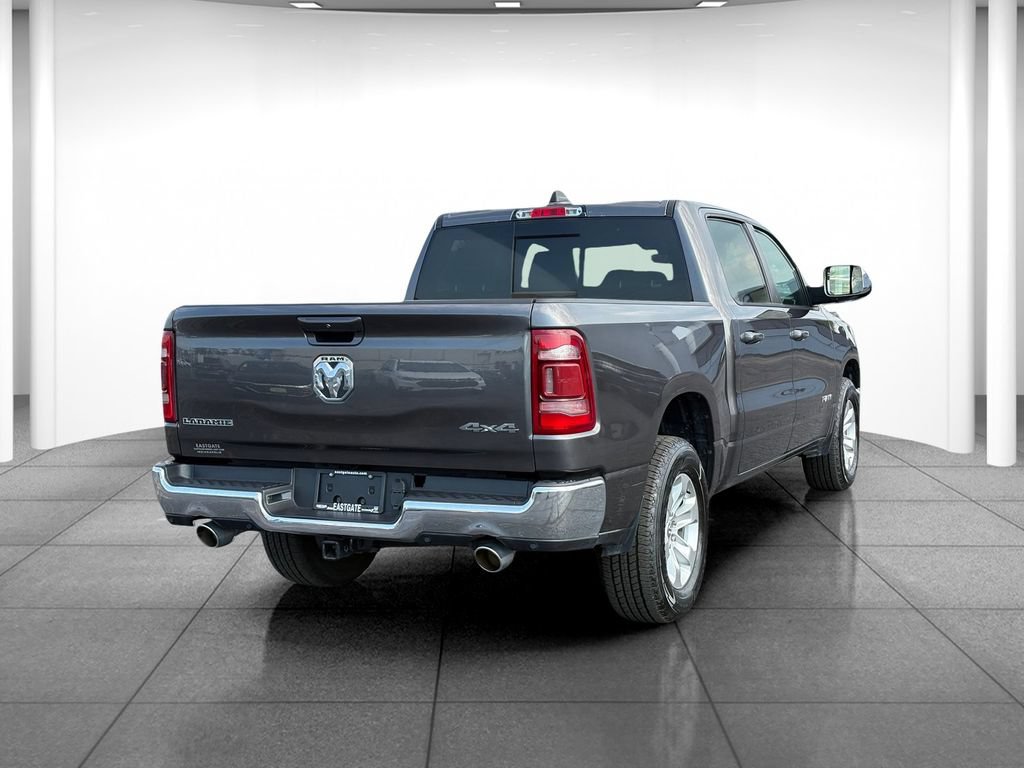 Used 2024 RAM 1500 Laramie AWD/4WD image 7