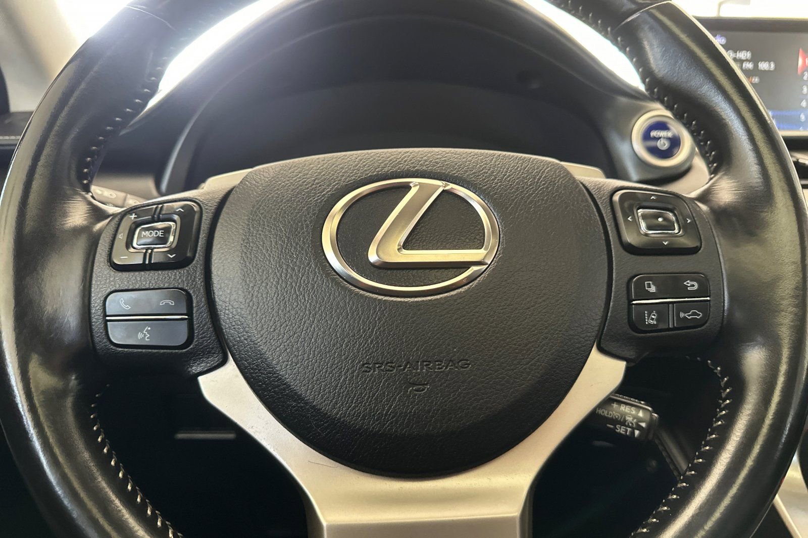 Used 2018 Lexus NX 300h AWD w/ Comfort Package image 22