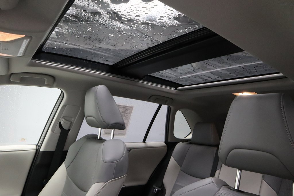 Used 2020 Toyota RAV4 Limited image 35