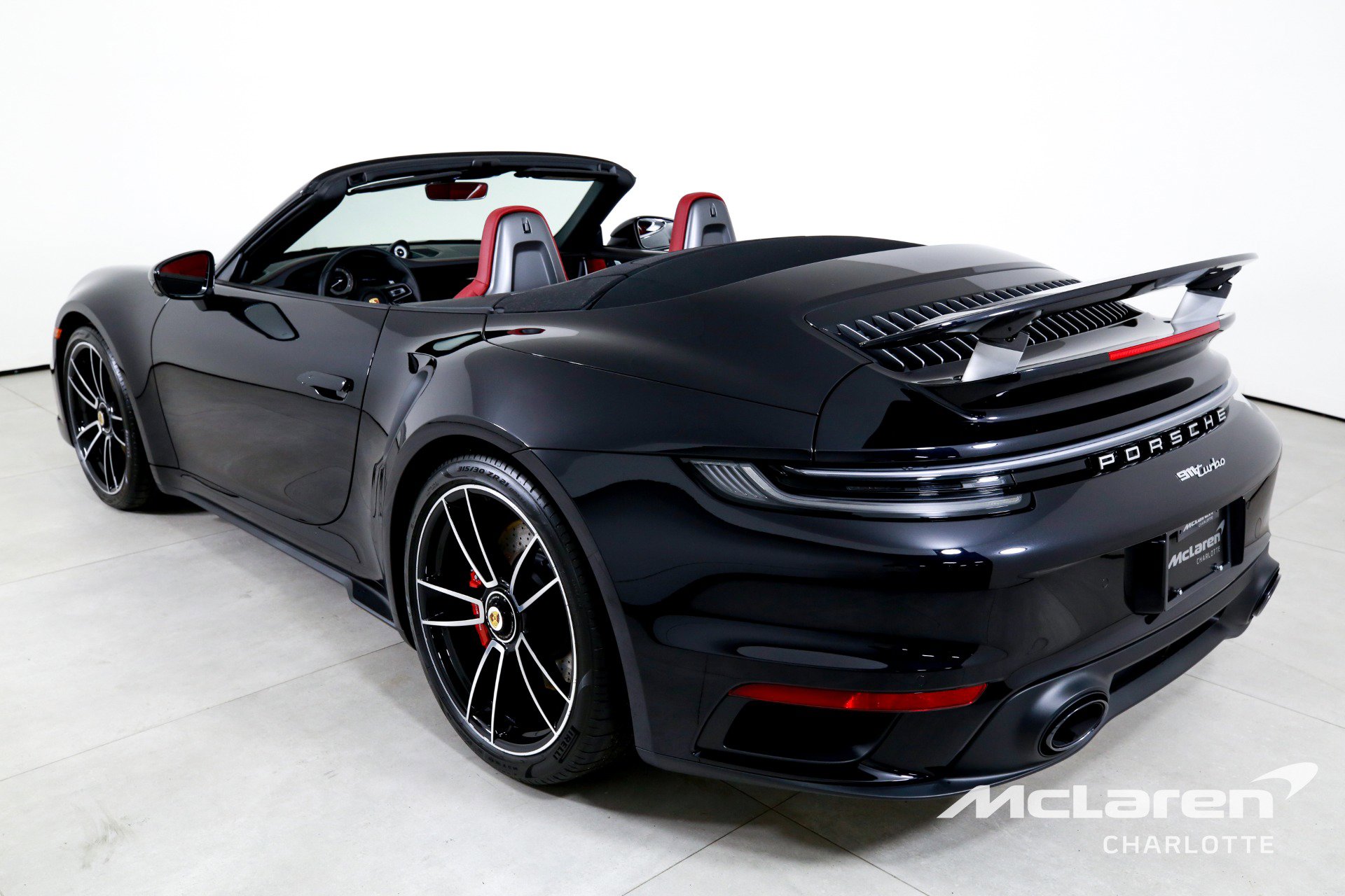 Used 2024 Porsche 911 Turbo image 7