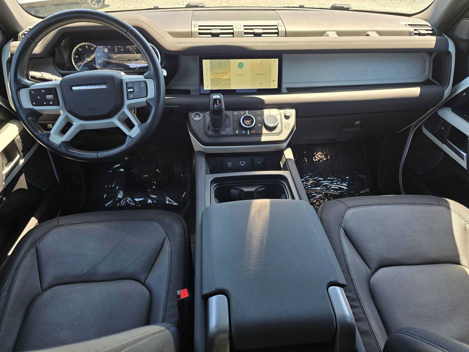 Used 2023 Land Rover Defender 110 X-Dynamic SE AWD/4WD image 18