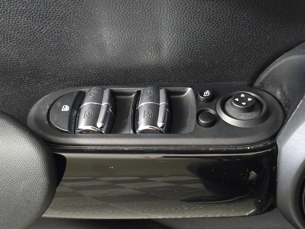 Certified 2023 MINI Cooper S image 14