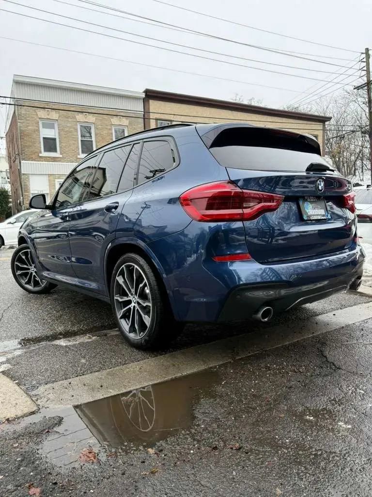 Used 2018 BMW X3 xDrive30i image 4