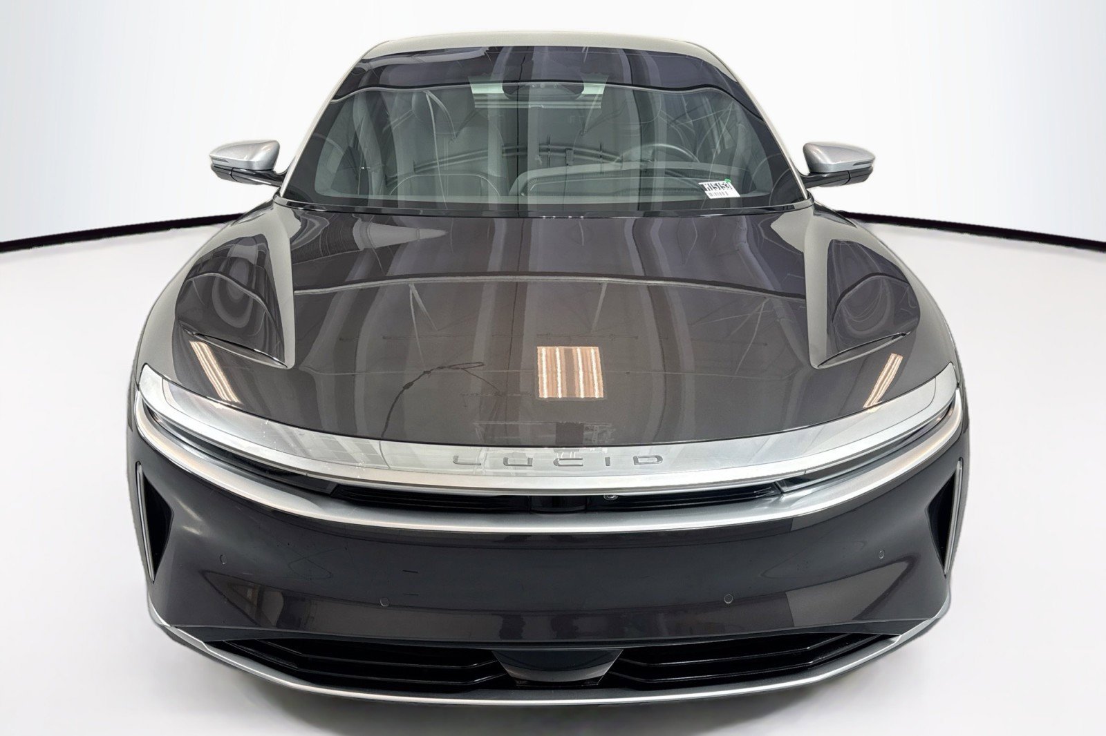 Used 2023 Lucid Air Grand Touring image 2