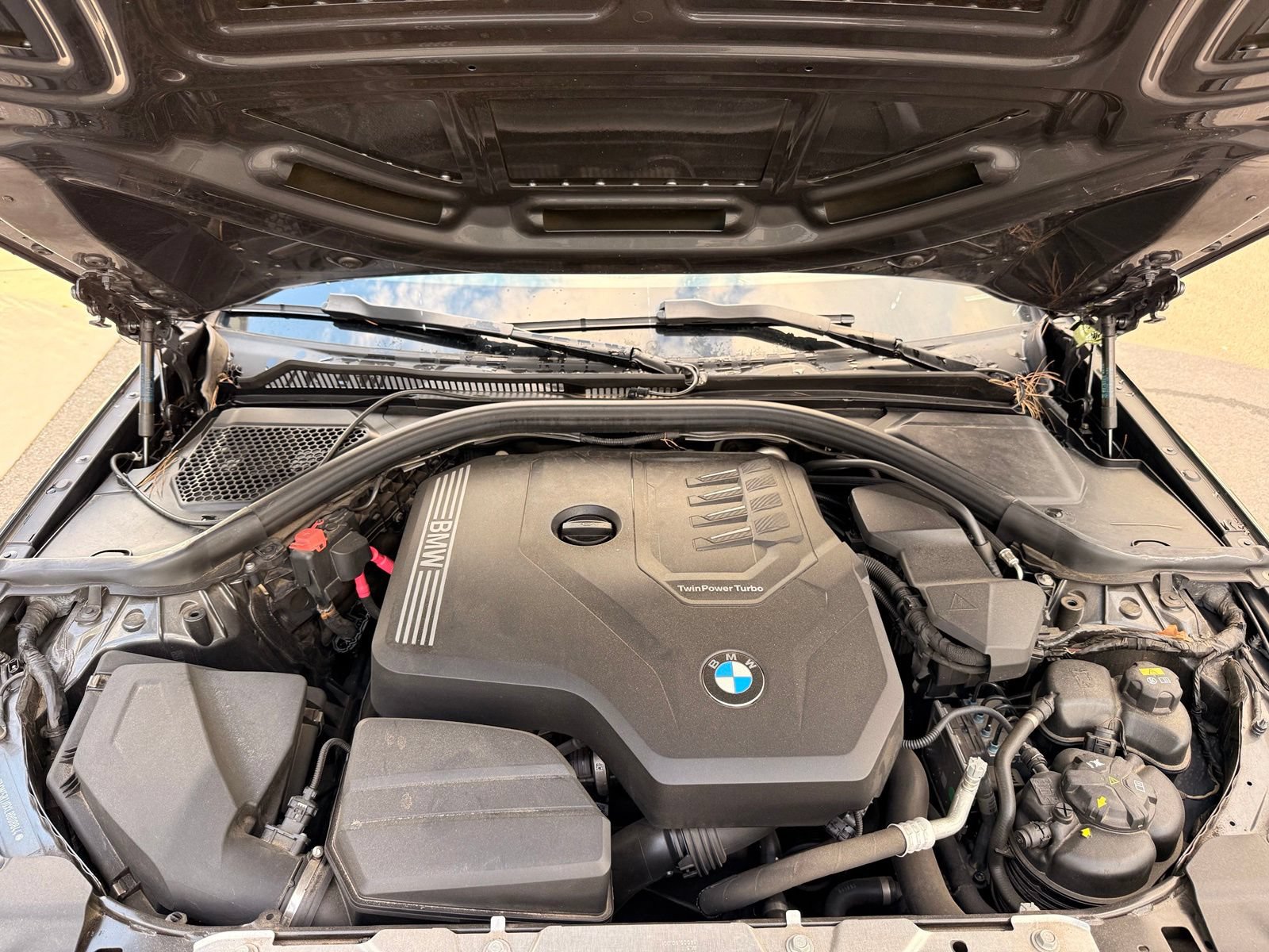 Used 2020 BMW 330i Sedan w/ M Sport Package RWD image 50