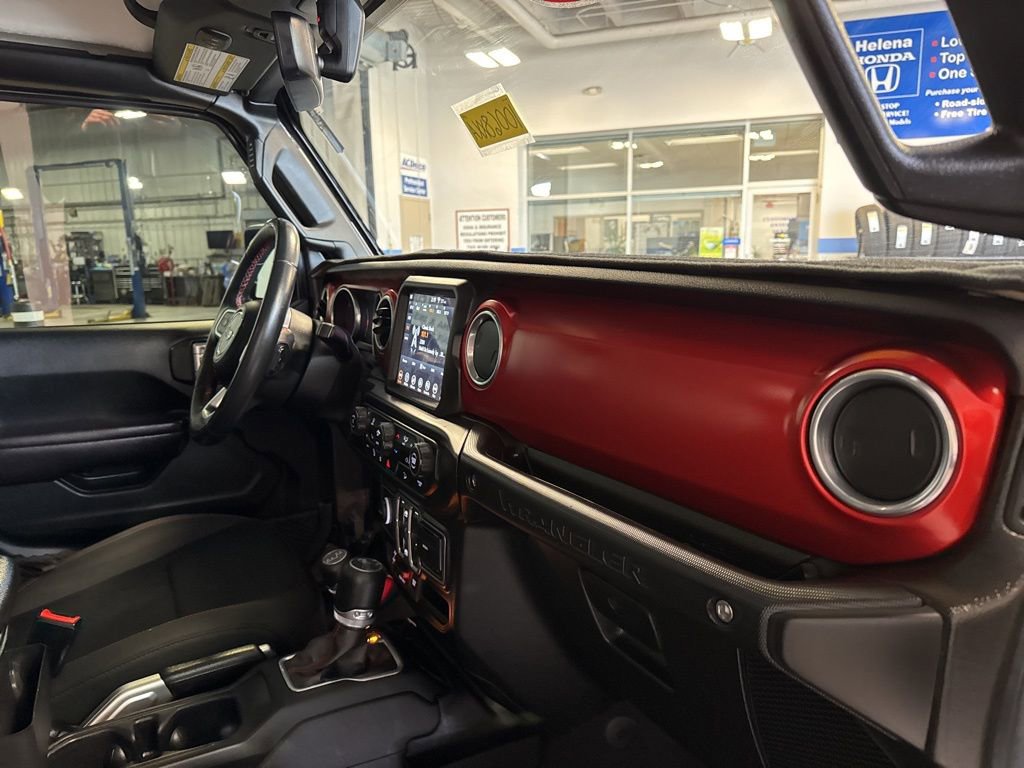 Used 2018 Jeep Wrangler Unlimited Rubicon image 33