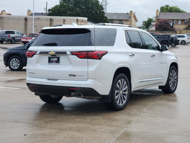 Used 2022 Chevrolet Traverse Premier FWD image 14