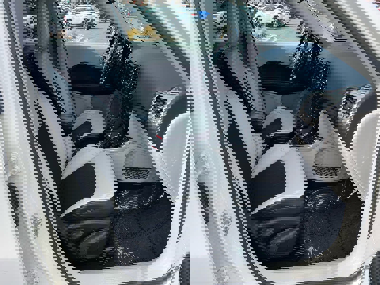 Used 2017 Jeep Compass Latitude w/ Cold Weather Group image 17