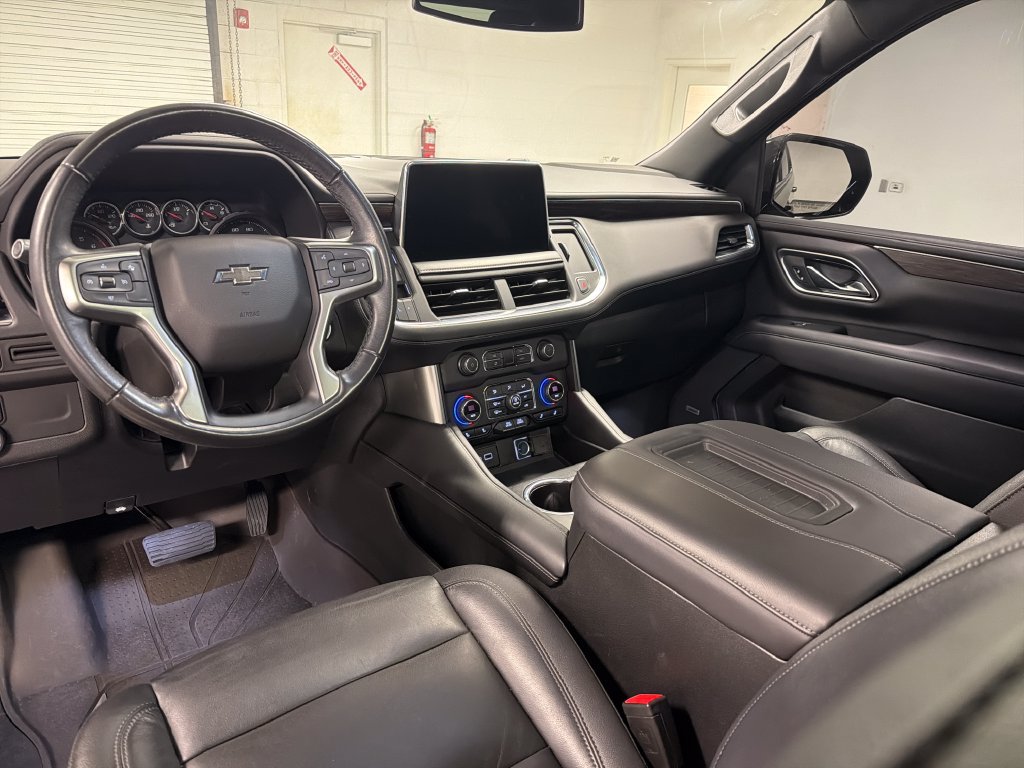 Used 2021 Chevrolet Tahoe Z71 w/ Rear Media and Nav Package AWD/4WD image 32
