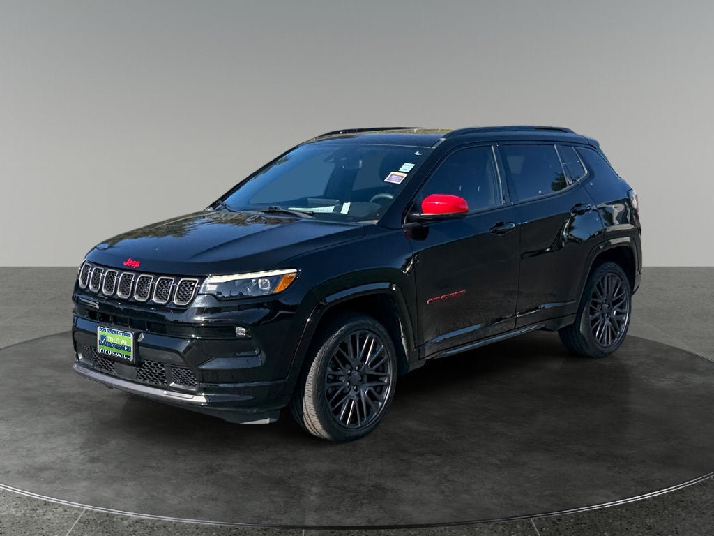 Used 2023 Jeep Compass Limited w/ Elite Group for (Red) Edition AWD/4WD image 4