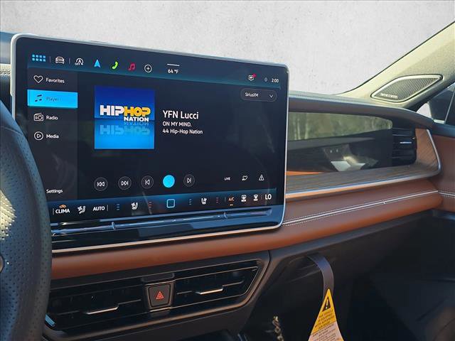 New 2026 Volkswagen Tiguan SEL R-Line image 12