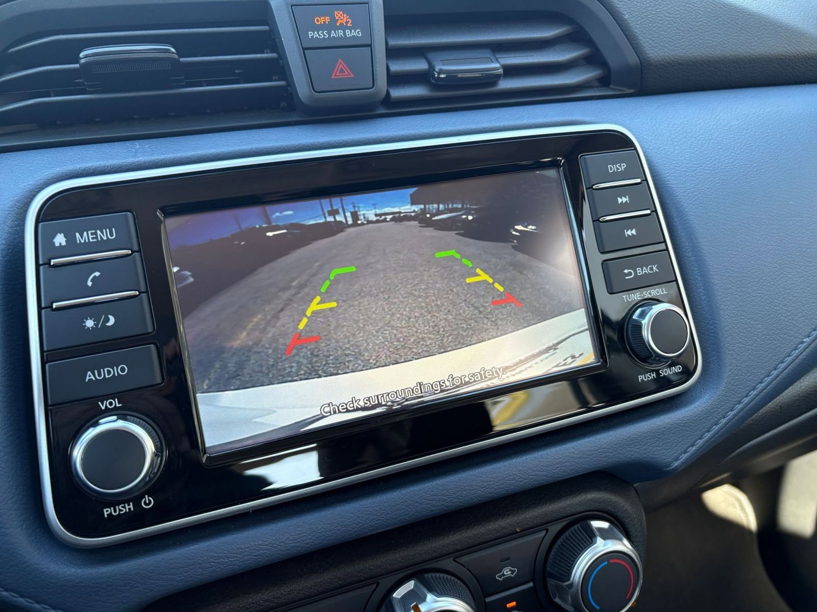 Used 2025 Nissan Versa SV image 22