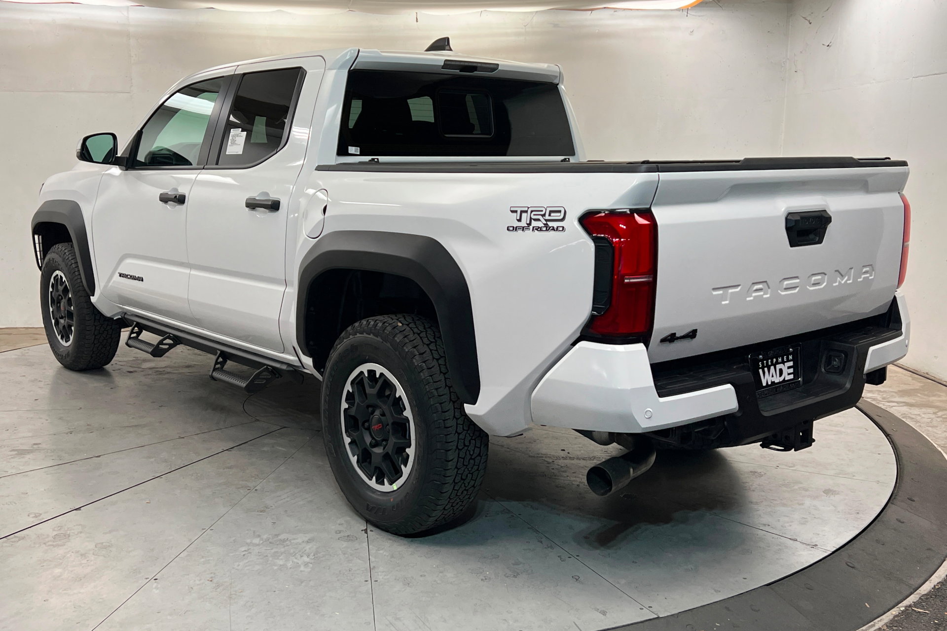 New 2026 Toyota Tacoma TRD Off-Road AWD/4WD image 3