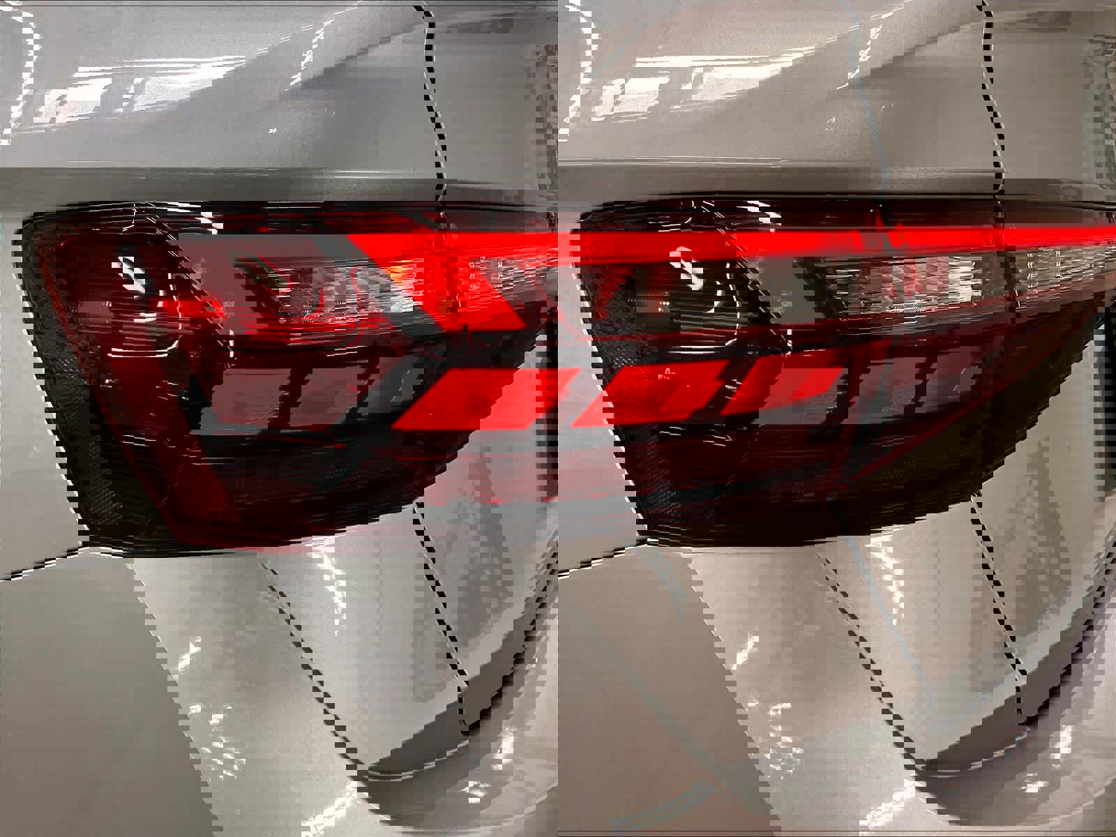 Used 2025 Volkswagen Jetta S image 30