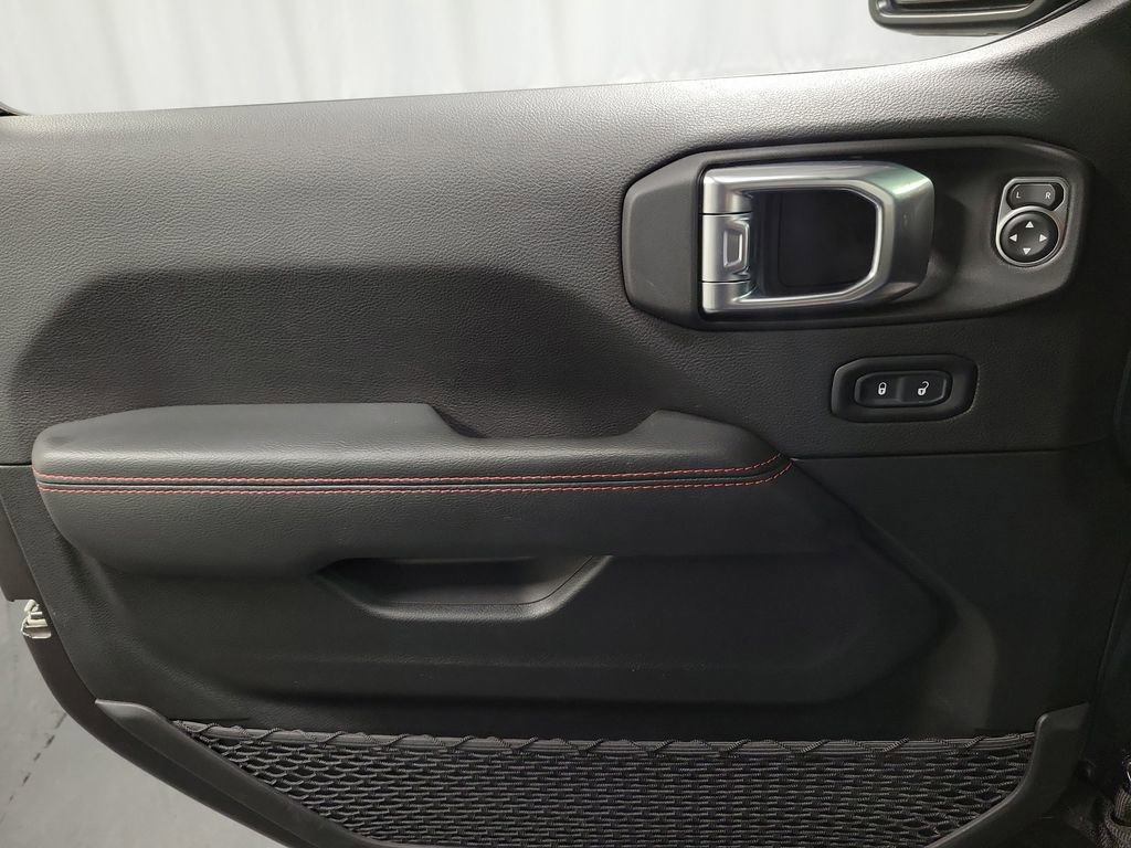 Used 2023 Jeep Gladiator Rubicon w/ Cold Weather Group image 23