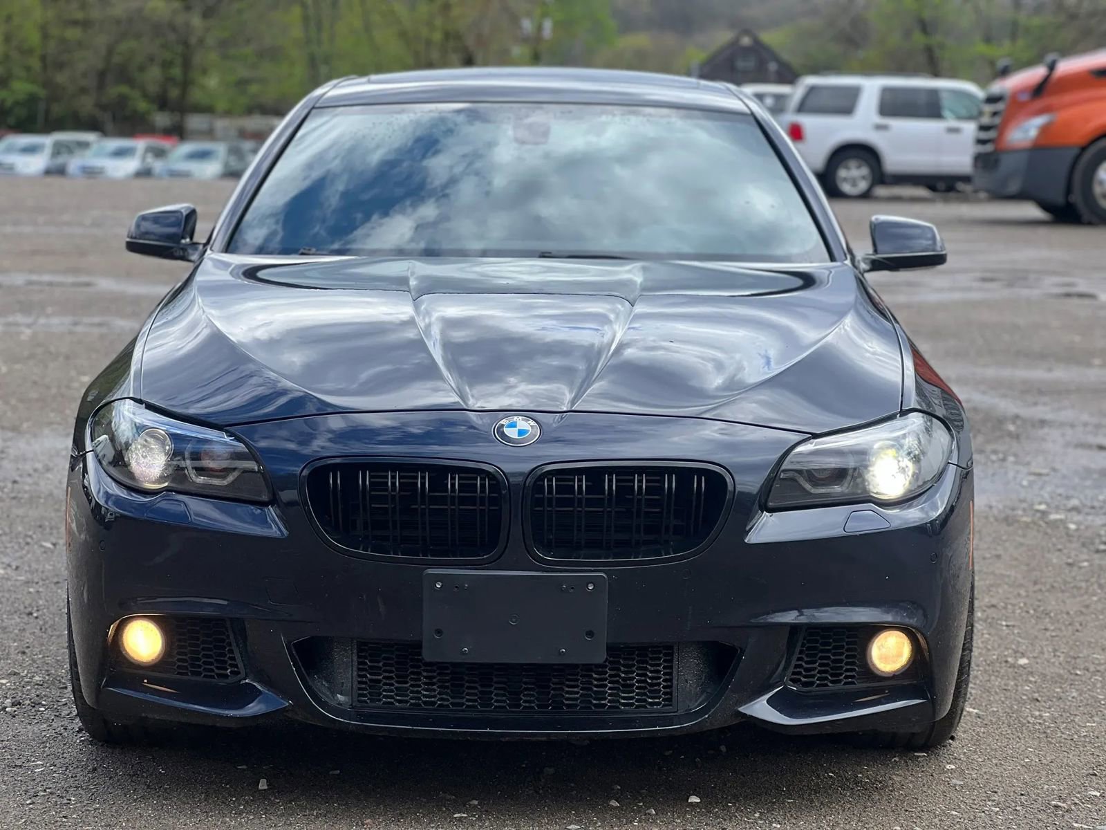 Used 2013 BMW 550i xDrive Sedan AWD/4WD image 1