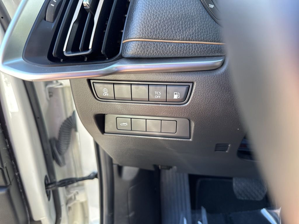 Used 2024 MAZDA CX-90 Plug-In Hybrid w/ Preferred image 29