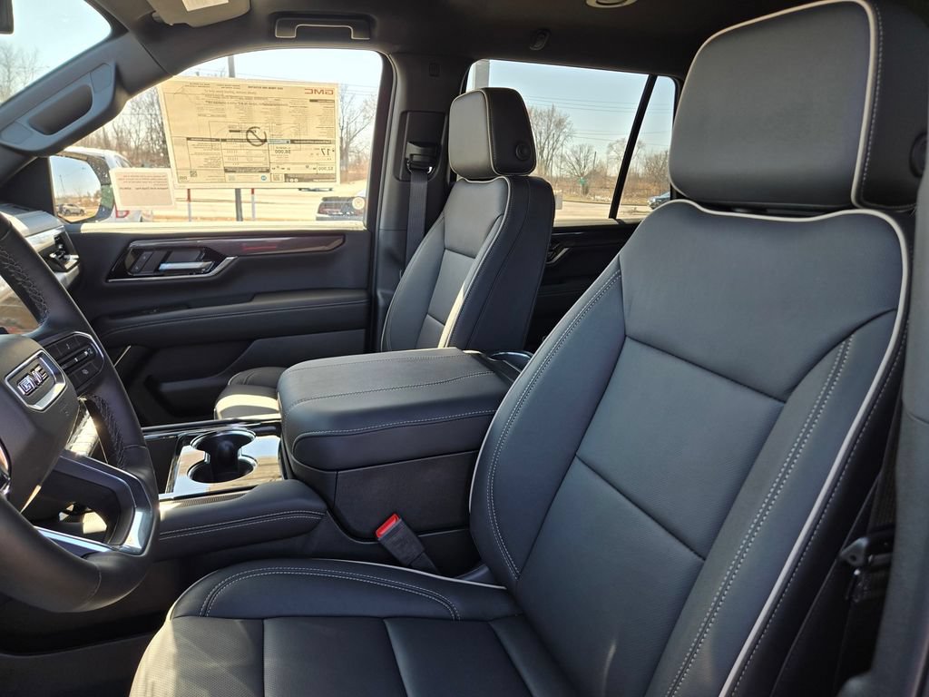 New 2026 GMC Yukon Elevation AWD/4WD image 17
