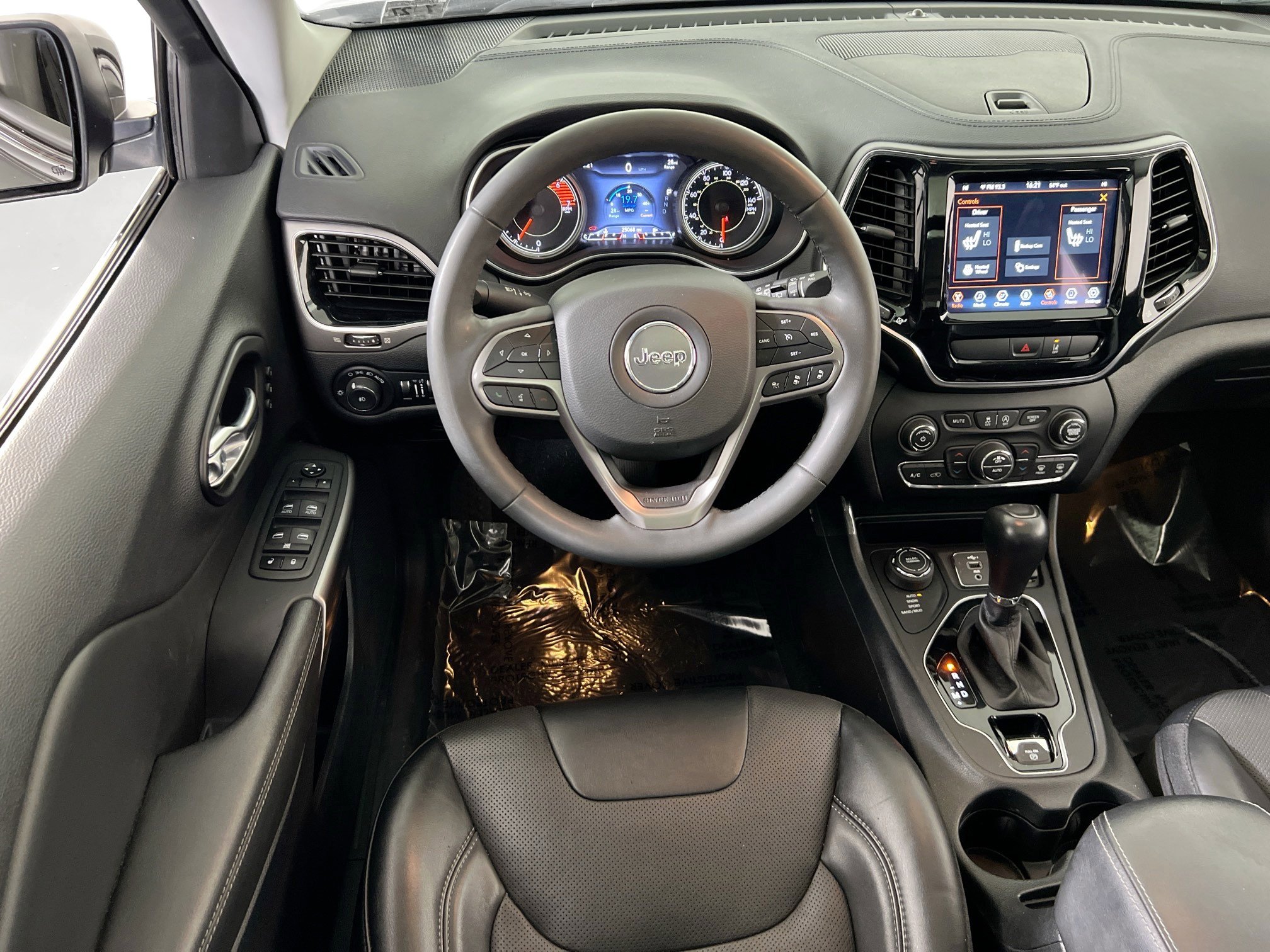 Used 2022 Jeep Cherokee Limited image 22