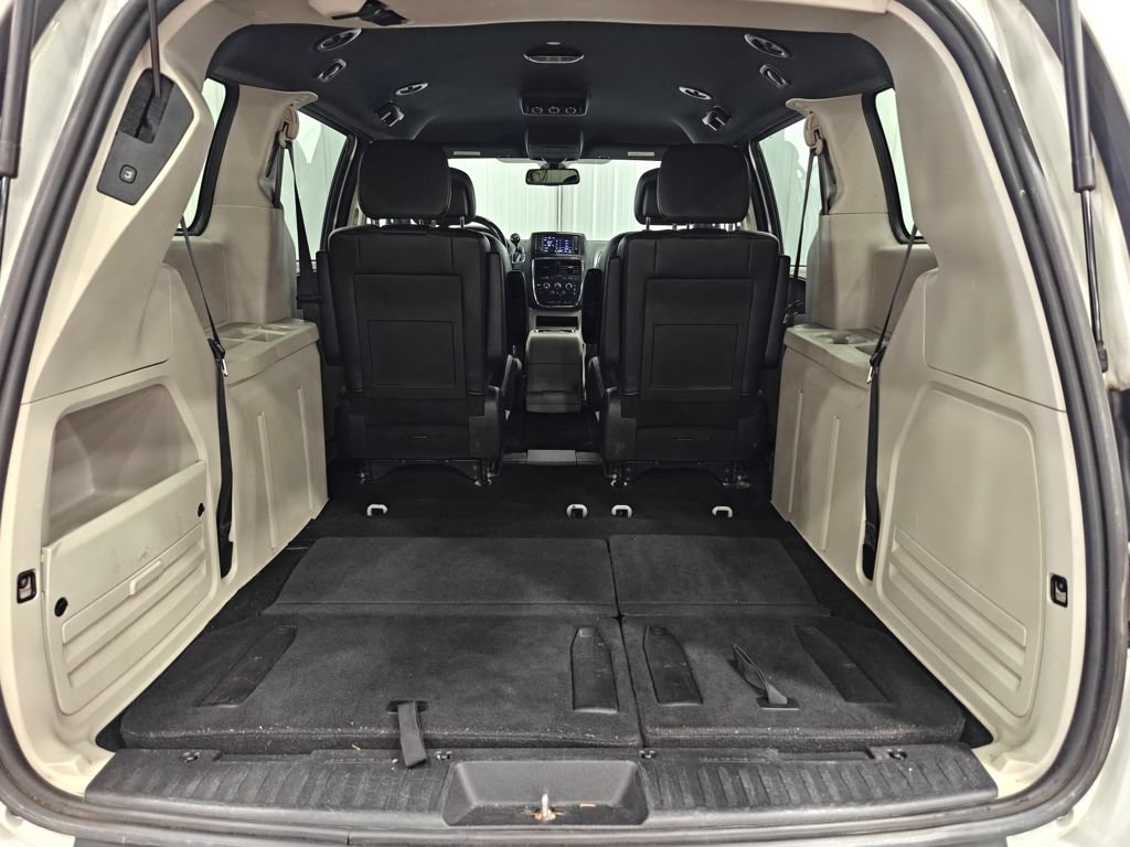 Used 2019 Dodge Grand Caravan SXT FWD image 28