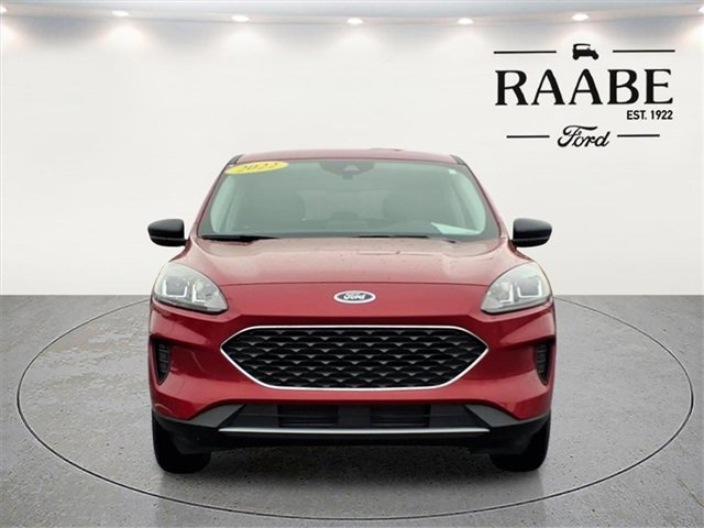 Used 2022 Ford Escape SE image 2