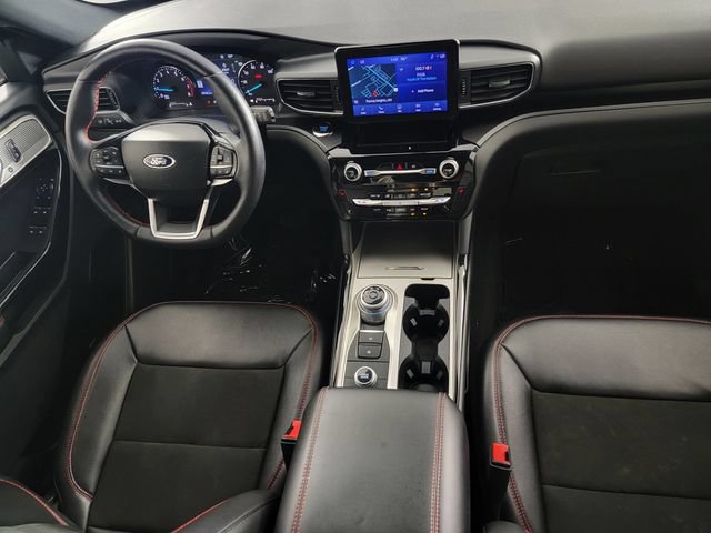 Certified 2022 Ford Explorer ST-Line AWD/4WD image 32