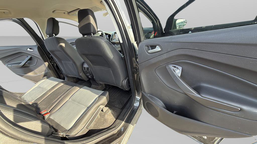 Used 2019 Ford Escape SE image 35