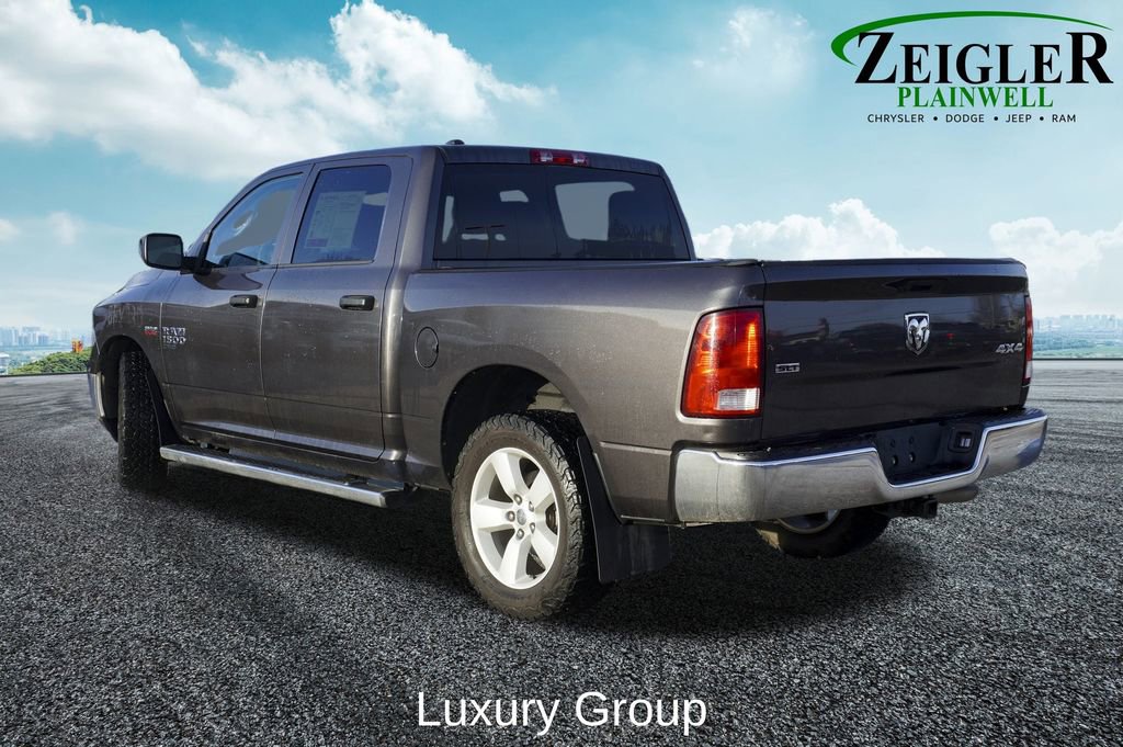 Used 2023 RAM 1500 Classic SLT image 2
