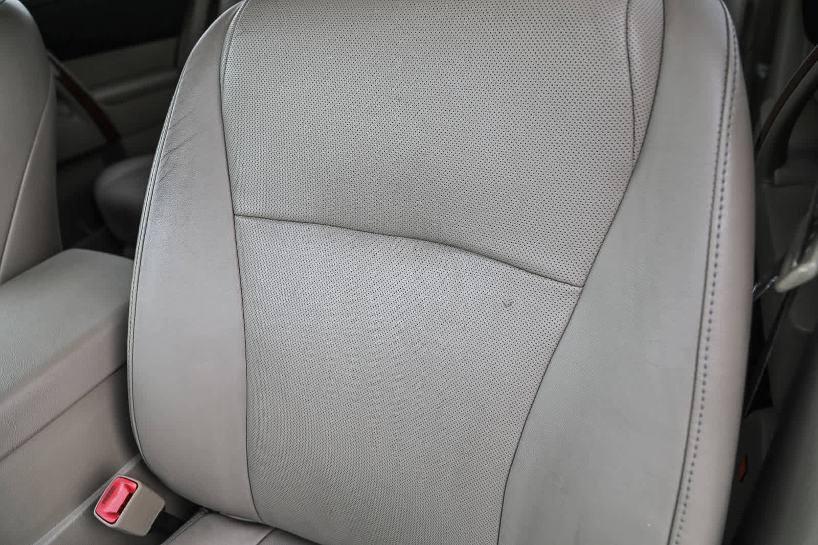 Used 2013 Toyota Highlander Limited AWD/4WD image 22