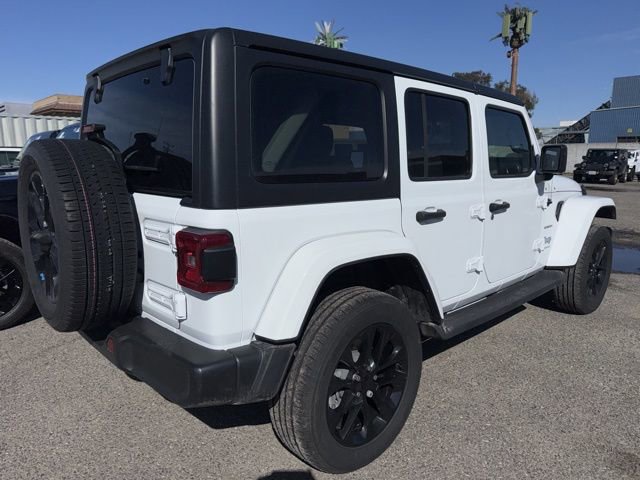 Used 2023 Jeep Wrangler Unlimited Sahara w/ Cold Weather Group image 5