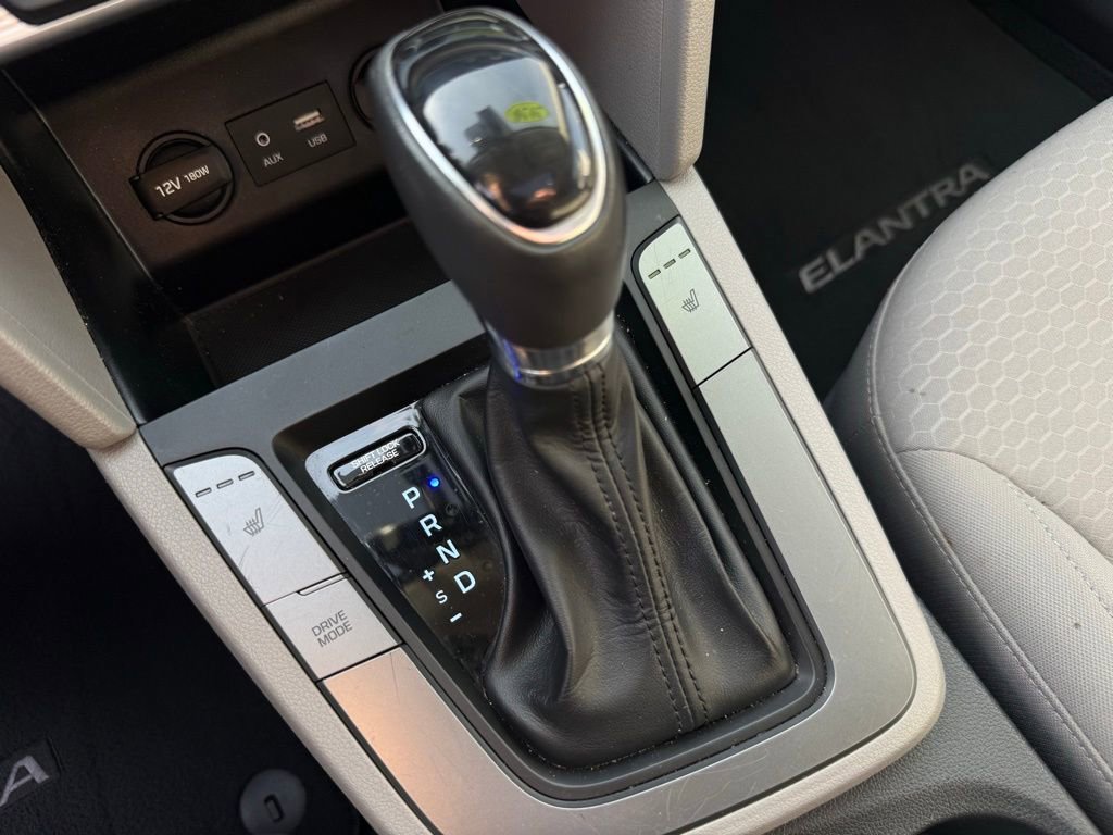 Used 2020 Hyundai Elantra Value Edition image 26