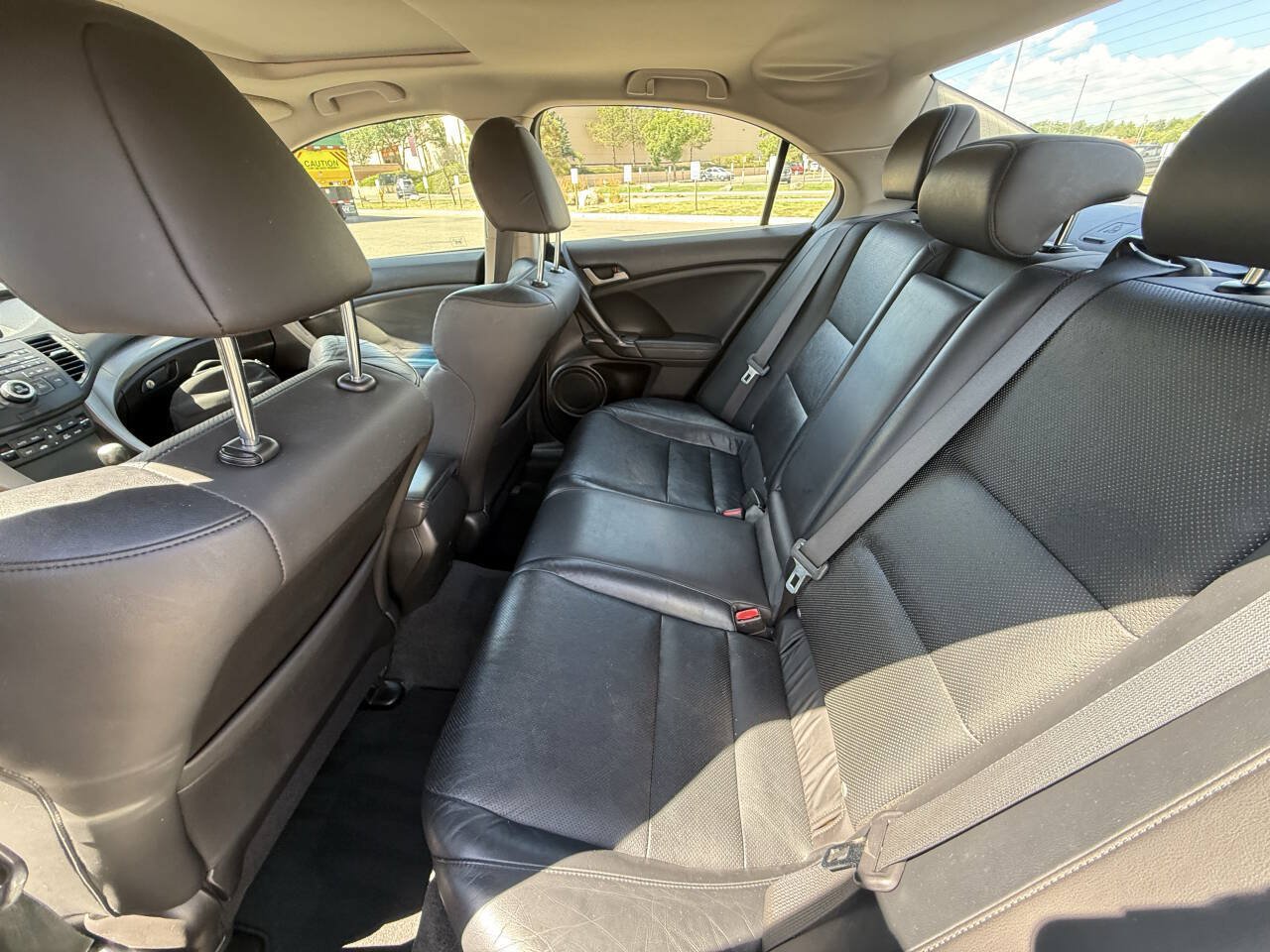 Used 2010 Acura TSX w/ Technology Package FWD image 21