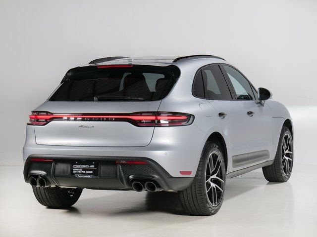 Certified 2026 Porsche Macan AWD/4WD image 9