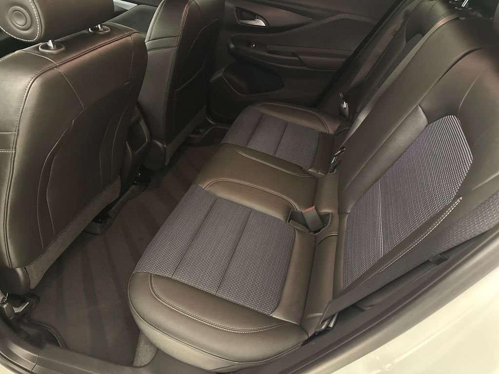 Used 2026 Buick Envista Preferred w/ Convenience I Package FWD image 16