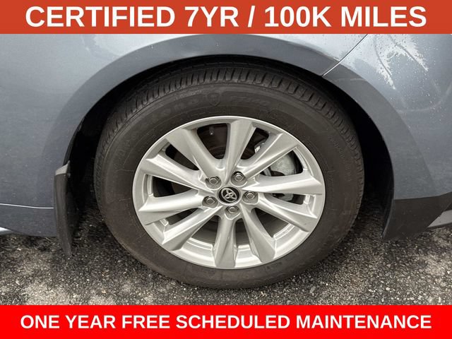 Used 2025 Toyota Corolla LE w/ LE Premium Package FWD image 7