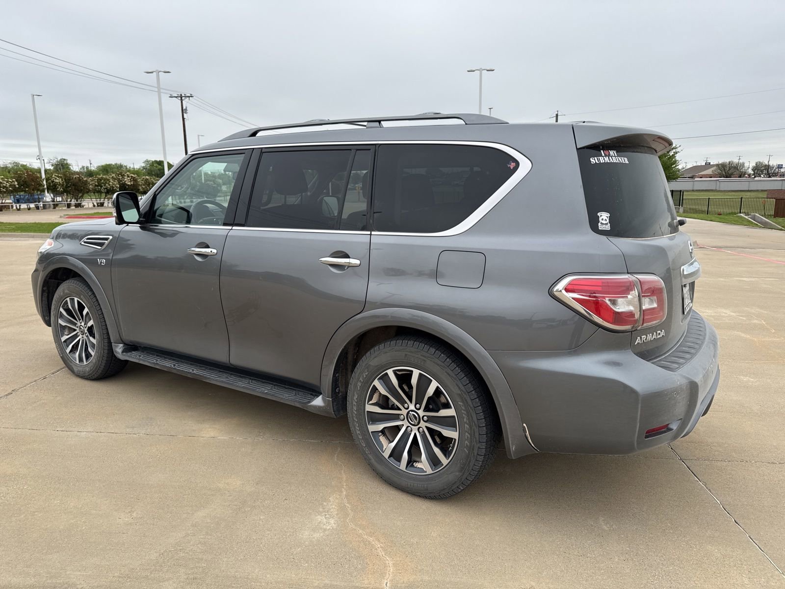 Used 2020 Nissan Armada SL w/ Premium Package image 3