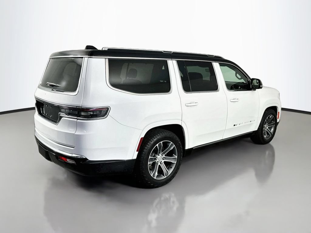 Used 2023 Jeep Grand Wagoneer 4WD image 7