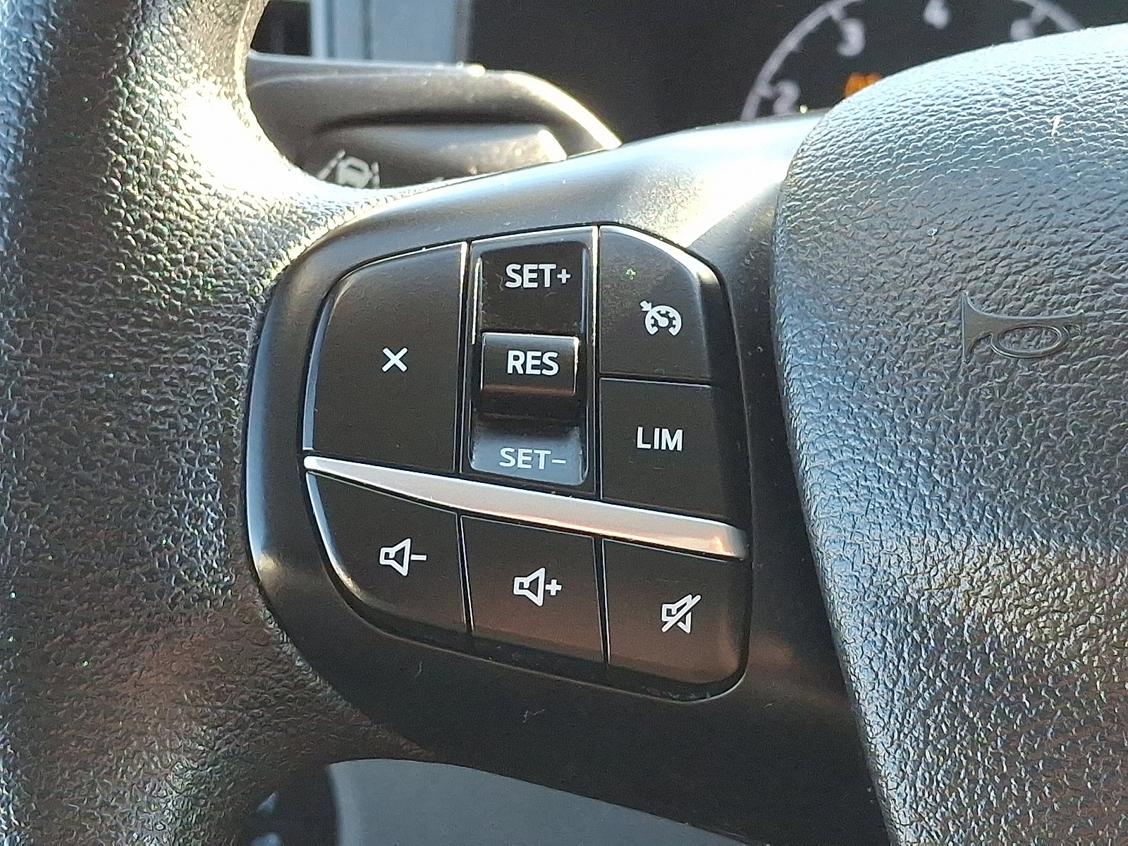 Certified 2024 Ford Transit 250 Low Roof w/ Exterior Upgrade Package image 19