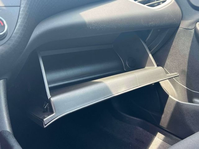 Used 2023 Chevrolet Malibu LS FWD image 26