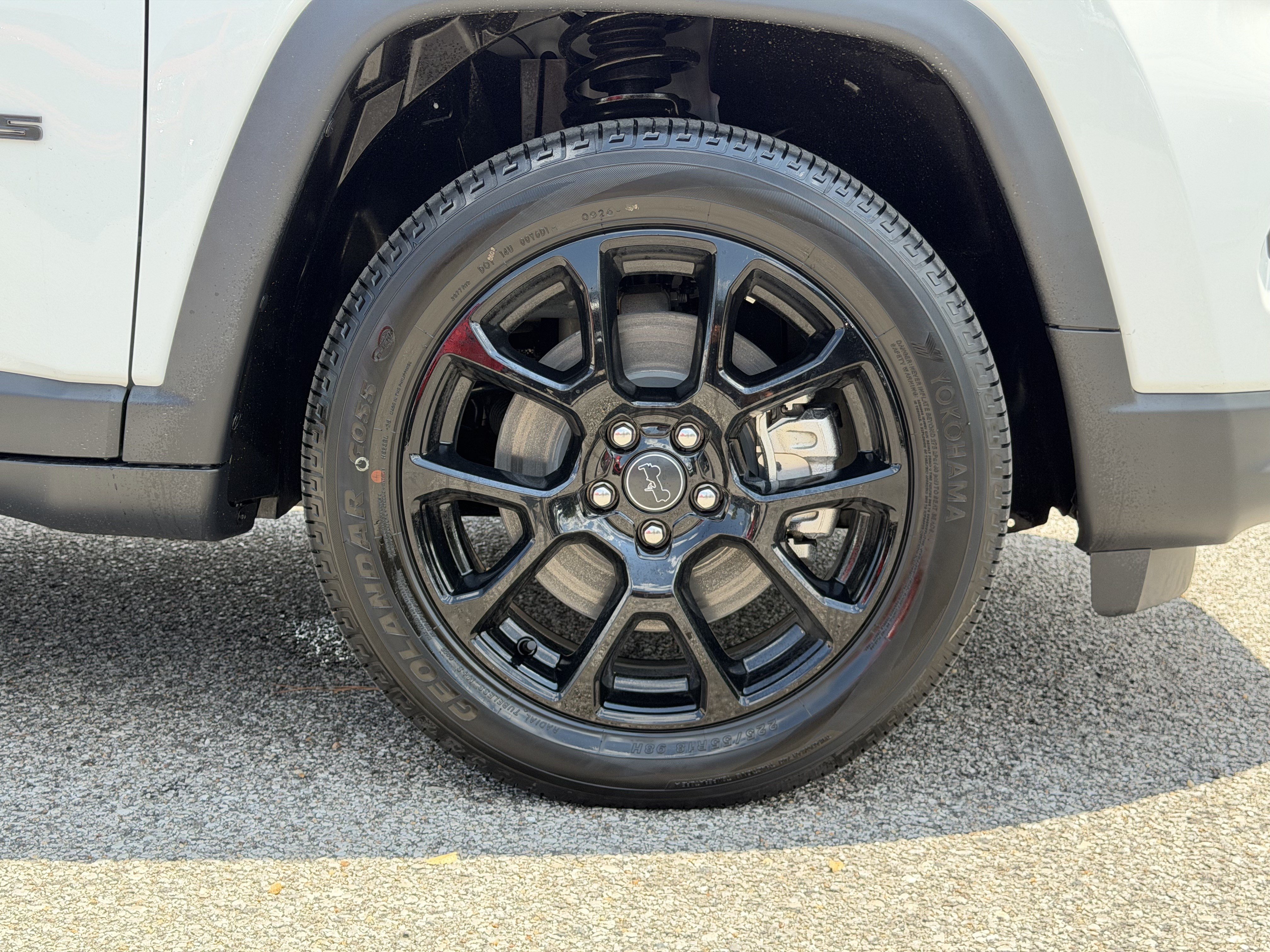 New 2026 Jeep Compass Latitude AWD/4WD image 13