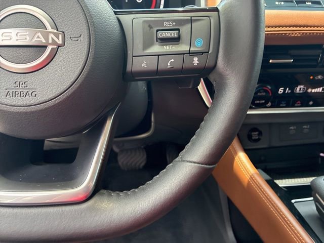Used 2024 Nissan Rogue Platinum w/ Platinum Premium Package FWD image 24
