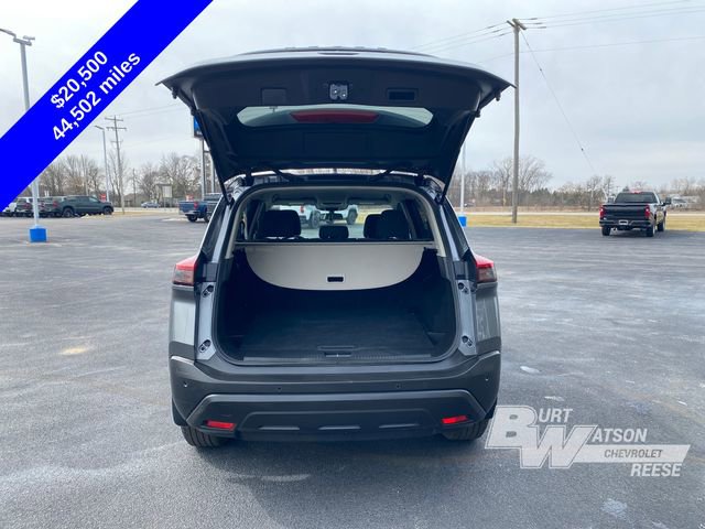 Used 2021 Nissan Rogue S image 14