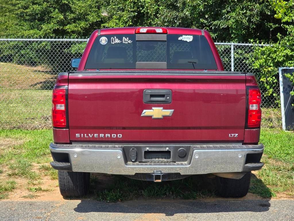 Used 2015 Chevrolet Silverado 1500 LTZ Z71 w/ LTZ Plus Package AWD/4WD image 9