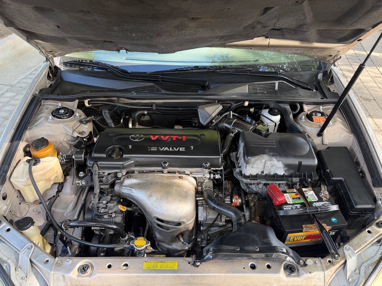 Used 2004 Toyota Camry LE FWD image 22