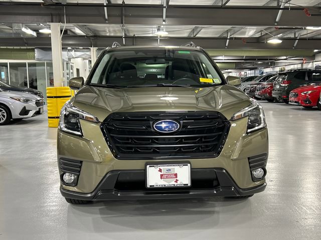 Used 2023 Subaru Forester Premium image 6