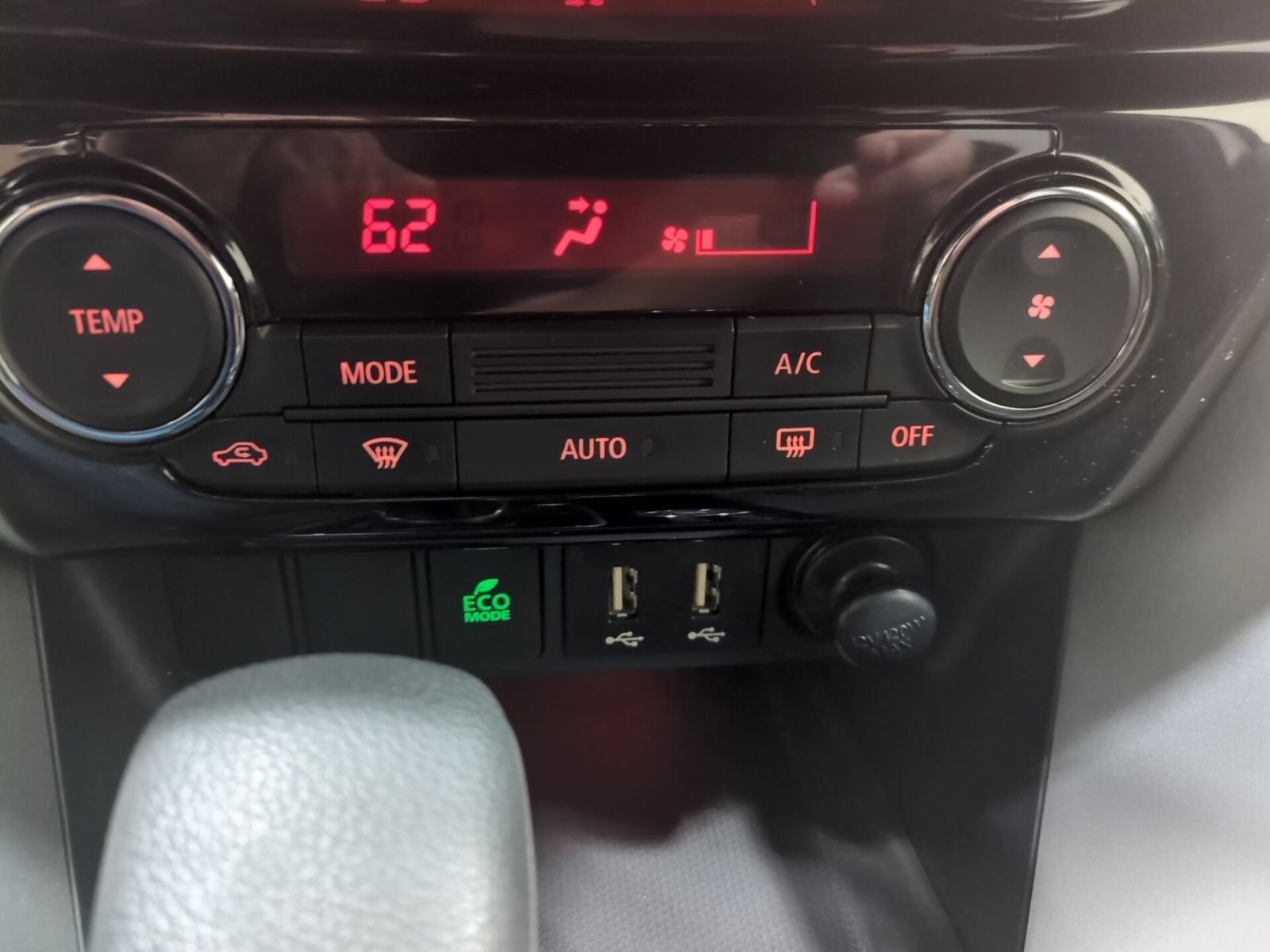 Used 2024 Mitsubishi Eclipse Cross LE AWD/4WD image 22