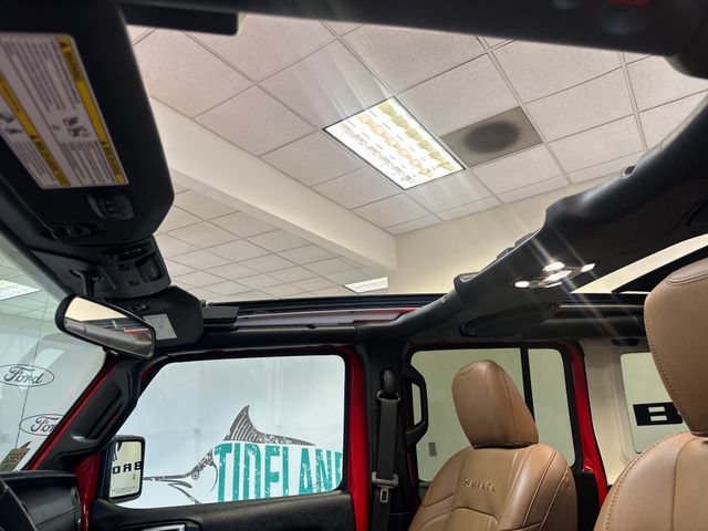 Used 2021 Jeep Wrangler Unlimited Sahara AWD/4WD image 24