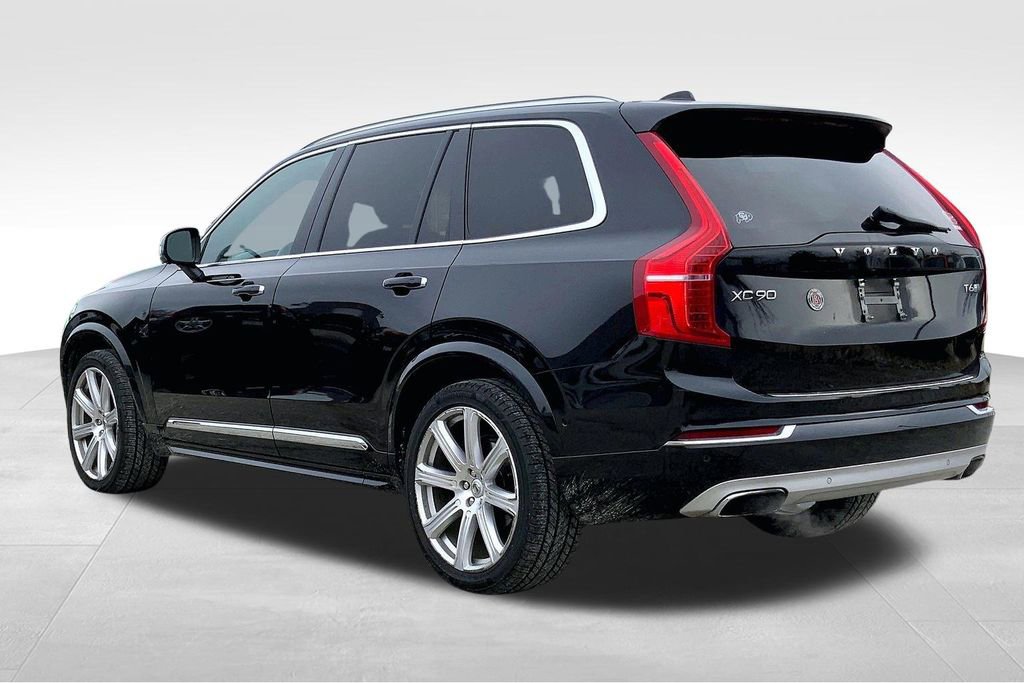 Used 2017 Volvo XC90 T6 Inscription w/ Vision Package image 5