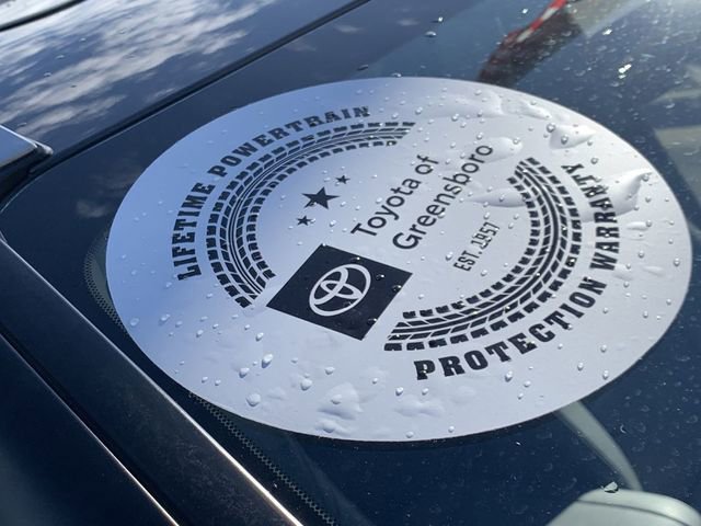 Used 2022 Toyota Highlander XLE image 38